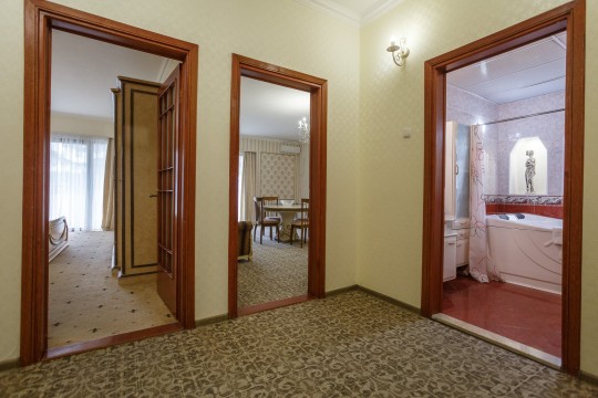 Сюит трехкомнатный 2-х местный