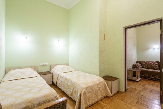 Стандарт двухкомнатный 2-х местный (с балконом)