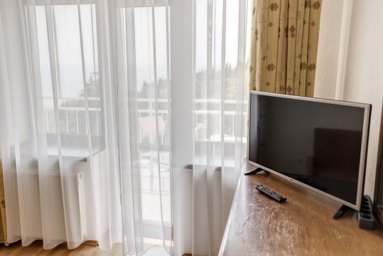 Джуниор Сюит трехкомнатный 2-х местный