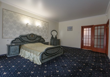 Сюит трехкомнатный 2-х местный