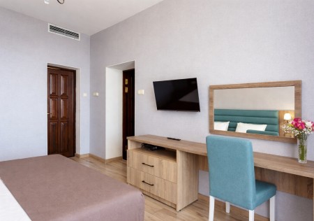 Джуниор Сюит двухкомнатный 2-х местный