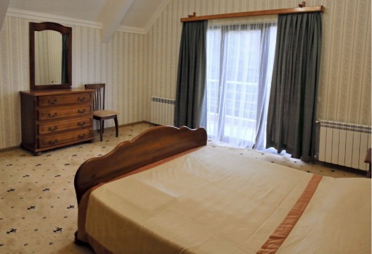 Люкс трехкомнатный 2-х местный