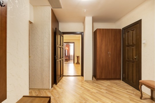 Джуниор Сюит трехкомнатный 2-х местный