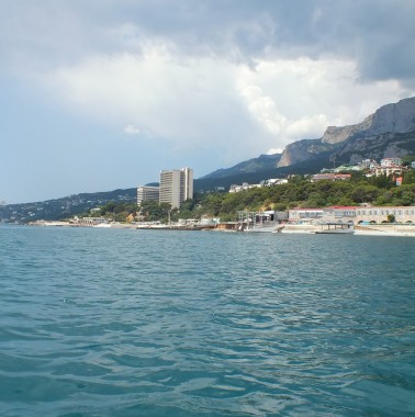 Пляж и море